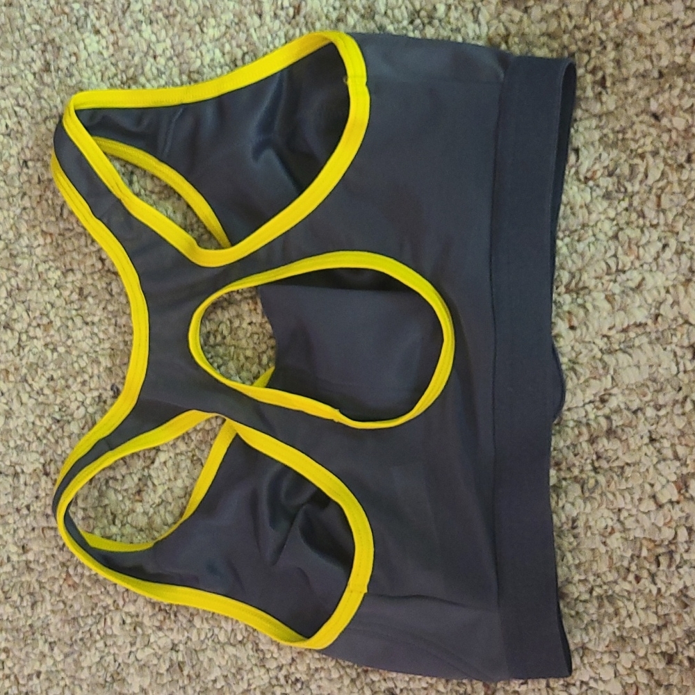 Bra - Picture 2 of 2
